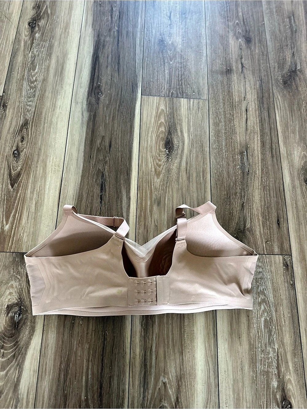 Honeylove womens nude CrossOver Bra Wireless Beige 44C - Picture 4 of 6